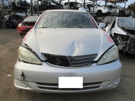 2003 TOYOTA CAMRY LE SILVER 3.0L AT Z16495